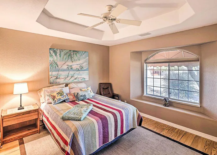 Poolside Bliss: Pet-friendly Havasu Gem * Lake Havasu City